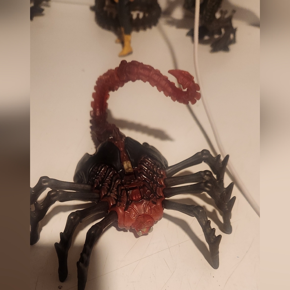 Kenner Aliens Queen Facehugger